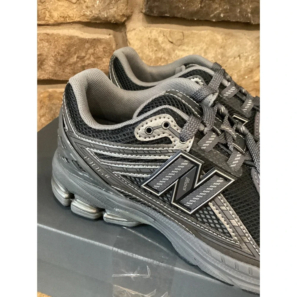 New Balance new balance